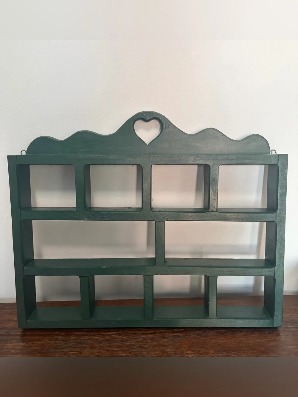 Green Wooden Heart Trinket shelf Wall Display Shelf